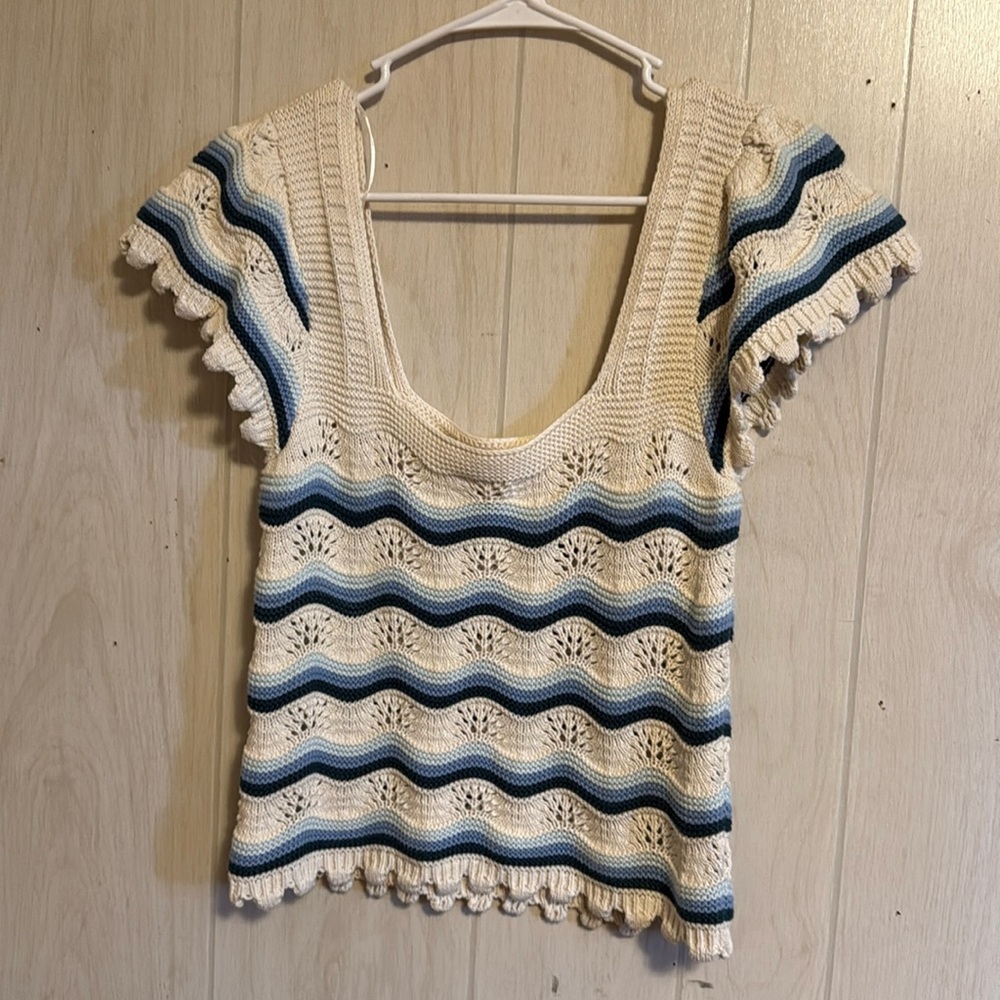 Jessica Simpson Blue Cream Crochet Sweater top size L